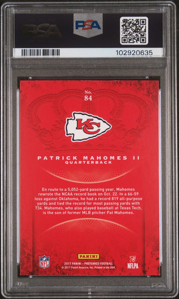 PATRICK MAHOMES SIGNED 2017 PANINI CROWN ROYALE #84 ROOKIE RC PSA 9 AUTO 10