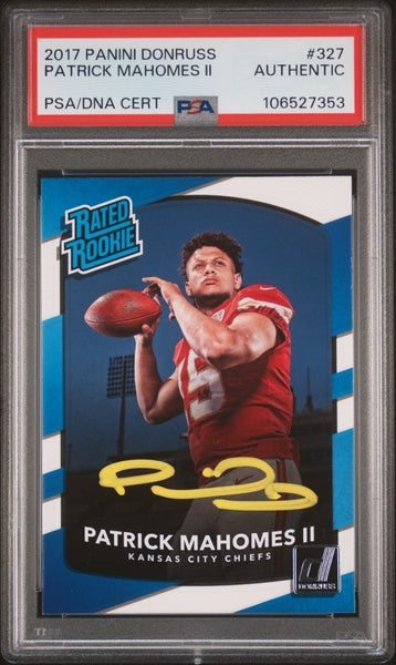 PATRICK MAHOMES SIGNED 2017 PANINI DONRUSS RATED ROOKIE #327 PSA AUTO - YELLOW