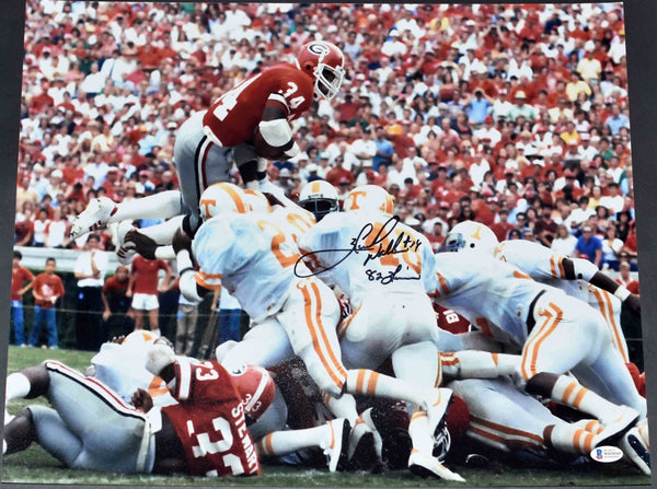 HERSCHEL WALKER AUTOGRAPHED GEORGIA BULLDOGS 16x20 PHOTO W/ 82 HEISMAN