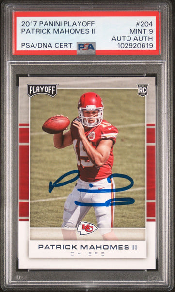PATRICK MAHOMES SIGNED 2017 PANINI PLAYOFF ROOKIE RC #204 AUTO PSA 9