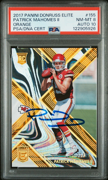 PATRICK MAHOMES SIGNED 2017 PANINI DONRUSS ELITE ORANGE RC /25 PSA 8 AUTO 10