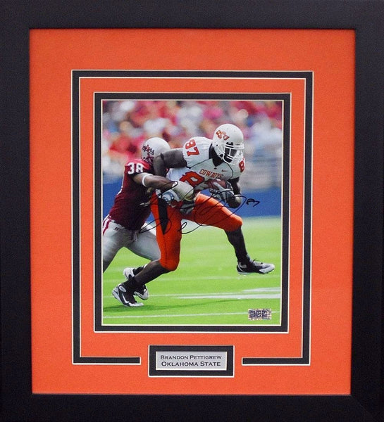 BRANDON PETTIGREW SIGNED OKLAHOMA STATE COWBOYS 8x10 FRAMED PHOTO COA