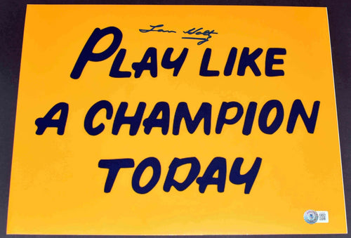 LOU HOLTZ SIGNED NOTRE DAME PLAY LIKE A CHAMPION TODAY SIGN 11X14 PHOTO BECKETT