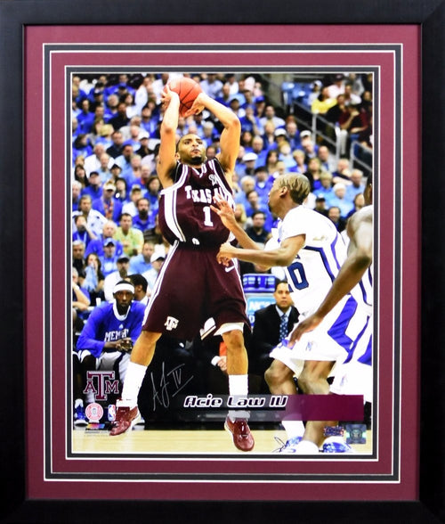 ACIE LAW IV AUTOGRAPHED TEXAS A&M AGGIES 16x20 FRAMED PHOTO COA