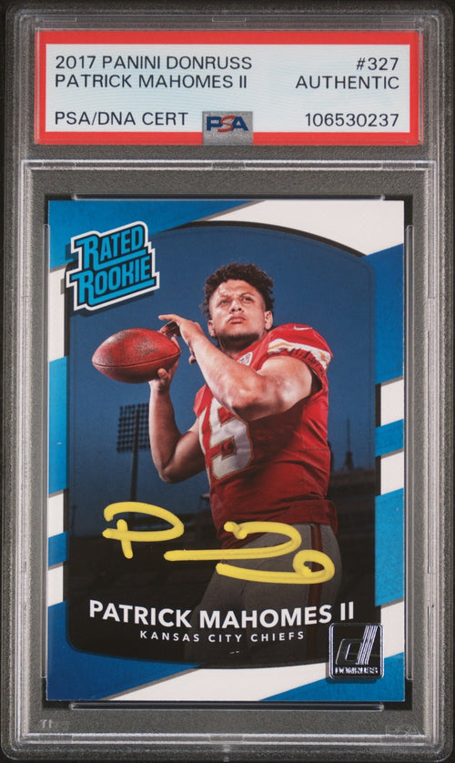 PATRICK MAHOMES SIGNED AUTO 2017 PANINI DONRUSS RATED ROOKIE #327 PSA AUTHENTIC