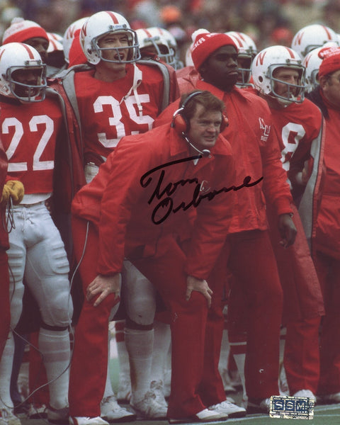 TOM OSBORNE SIGNED AUTOGRAPHED NEBRASKA CORNHUSKERS 8x10 PHOTO COA