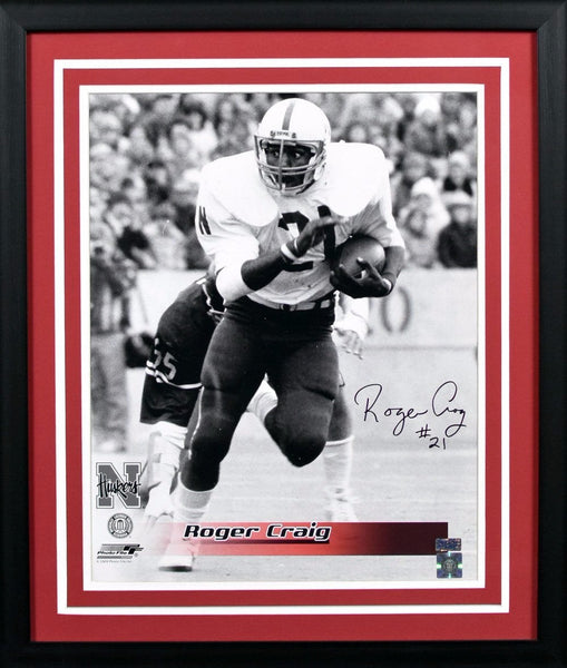ROGER CRAIG AUTOGRAPHED NEBRASKA CORNHUSKERS 16x20 FRAMED PHOTO COA