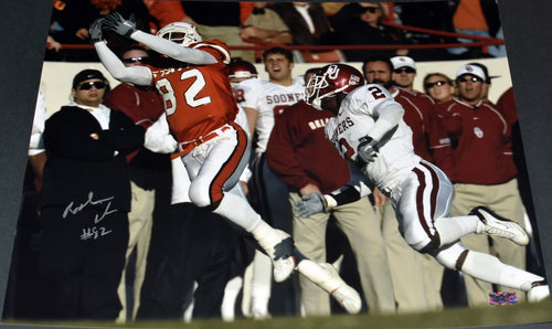 RASHAUN WOODS AUTOGRAPHED OKLAHOMA STATE COWBOYS VS OU 16x20 PHOTO COA