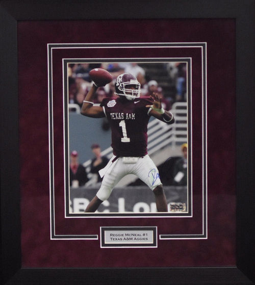 REGGIE McNEAL AUTOGRAPHED TEXAS A&M AGGIES 8x10 FRAMED PHOTO COA