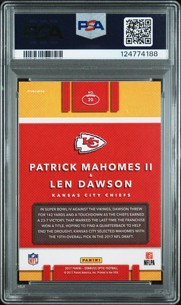 PATRICK MAHOMES SIGNED 2017 PANINI DONRUSS OPTIC ILLUSIONS RC PSA 9 AUTO 10