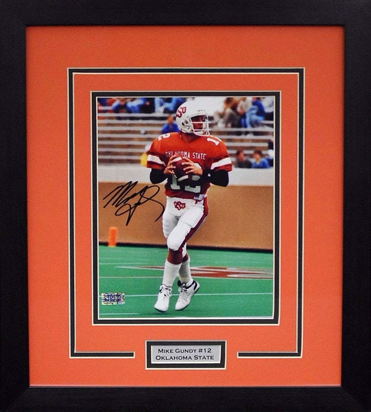 MIKE GUNDY AUTOGRAPHED OKLAHOMA STATE COWBOYS 8x10 FRAMED PHOTO COA