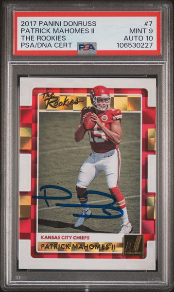 PATRICK MAHOMES SIGNED 2017 PANINI DONRUSS THE ROOKIES RC PSA 9 AUTO 10