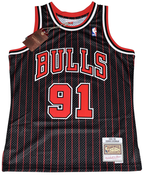 DENNIS RODMAN SIGNED CHICAGO BULLS #91 MITCHELL & NESS JERSEY W/ HOF 2011