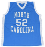 JAMES WORTHY SIGNED NORTH CAROLINA TAR HEELS #52 BASKETBALL JERSEY TRISTAR