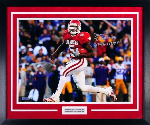 DARREN McFADDEN SIGNED ARKANSAS RAZORBACKS 16x20 FRAMED PHOTO COA