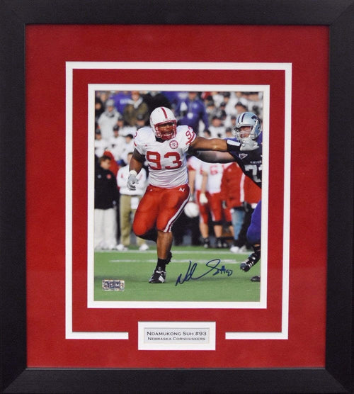 NDAMUKONG SUH AUTOGRAPHED NEBRASKA CORNHUSKERS 8x10 FRAMED PHOTO COA