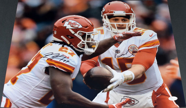 PATRICK MAHOMES & KAREEM HUNT AUTOGRAPHED KANSAS CITY CHIEFS 16x20 PHOTO JSA