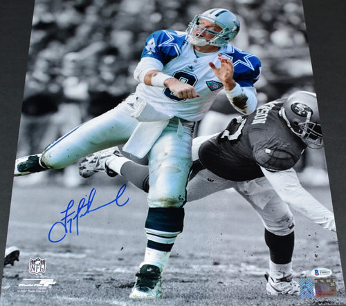 TROY AIKMAN AUTOGRAPHED DALLAS COWBOYS 16x20 SPOTLIGHT PHOTO BECKETT