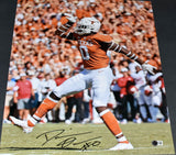 DEMARVION OVERSHOWN SIGNED TEXAS LONGHORNS 16X20 PHOTO BECKETT