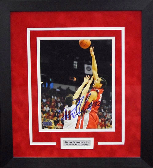 DREW GORDON SIGNED NEW MEXICO LOBOS 8x10 FRAMED PHOTO COA