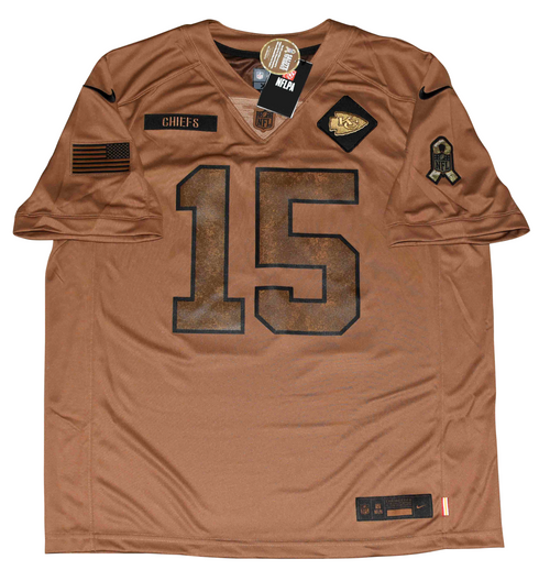 PATRICK MAHOMES SIGNED KANSAS CITY CHIEFS SALUTE TO SERVICE  NIKE LIMITED JERSEY