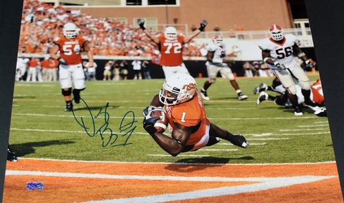 DEZ BRYANT AUTOGRAPHED OKLAHOMA STATE COWBOYS 16x20 PHOTO COA