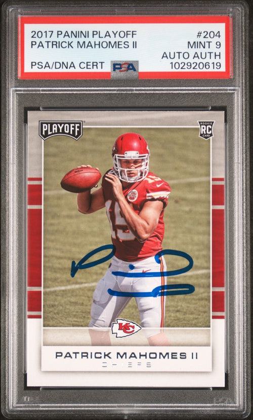 PATRICK MAHOMES SIGNED 2017 PANINI PLAYOFF ROOKIE RC #204 AUTO PSA 9