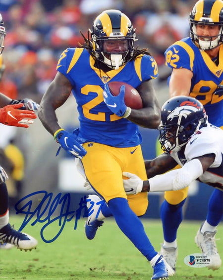 DEANGELO HALL AUTOGRAPHED SIGNED VIRGINIA TECH HOKIES 8x10 PHOTO BECKETT