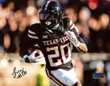 J'KOBY WILLIAMS AUTOGRAPHED TEXAS TECH RED RAIDERS 8x10 PHOTO COA